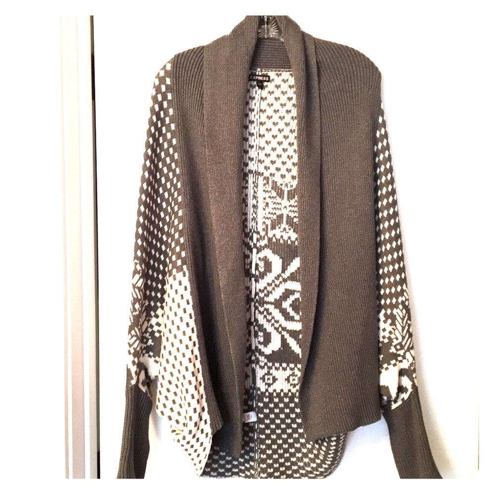 Oversized, dolman sleeve, open cardigan
